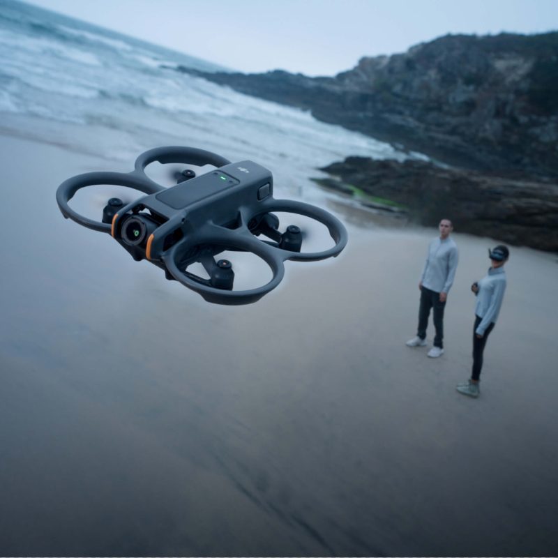DJI Avata 2 Fly More Combo Three Batteries - Image 2